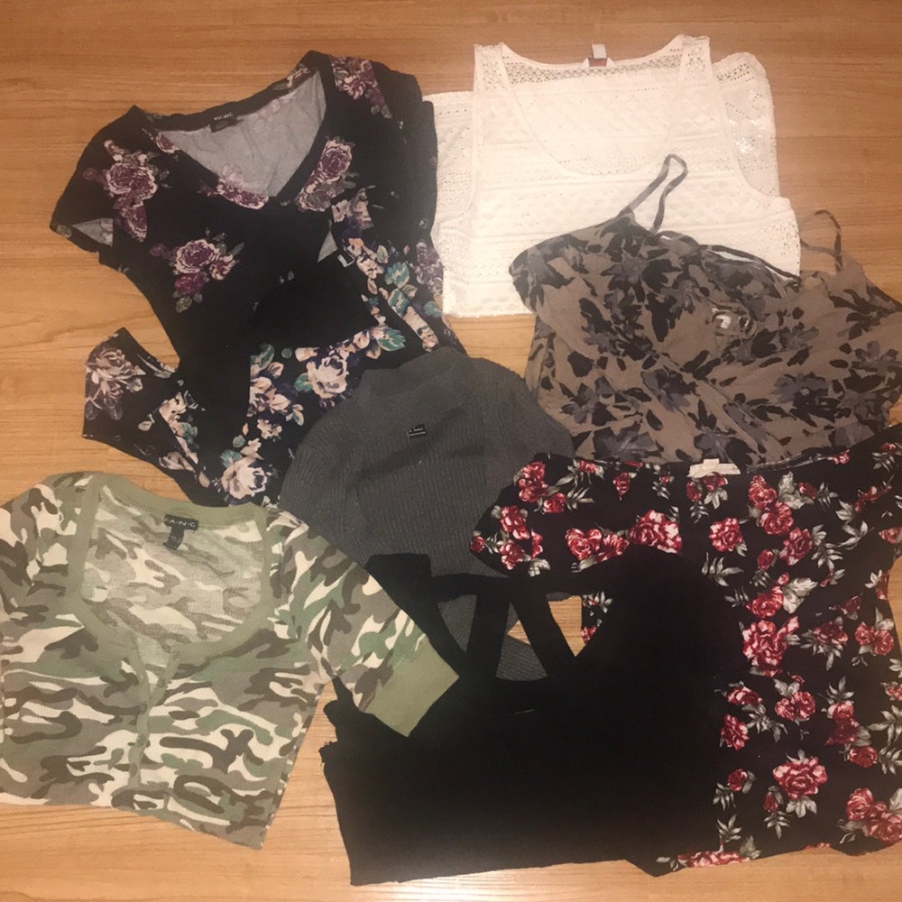 8 PIECE SUMMER SHIRT BUNDLE !!! SIZE SMALL/xSMALL